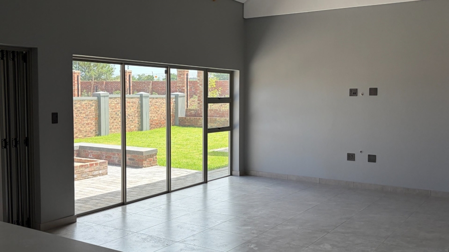  Bedroom Property for Sale in Vyfhoek A H North West